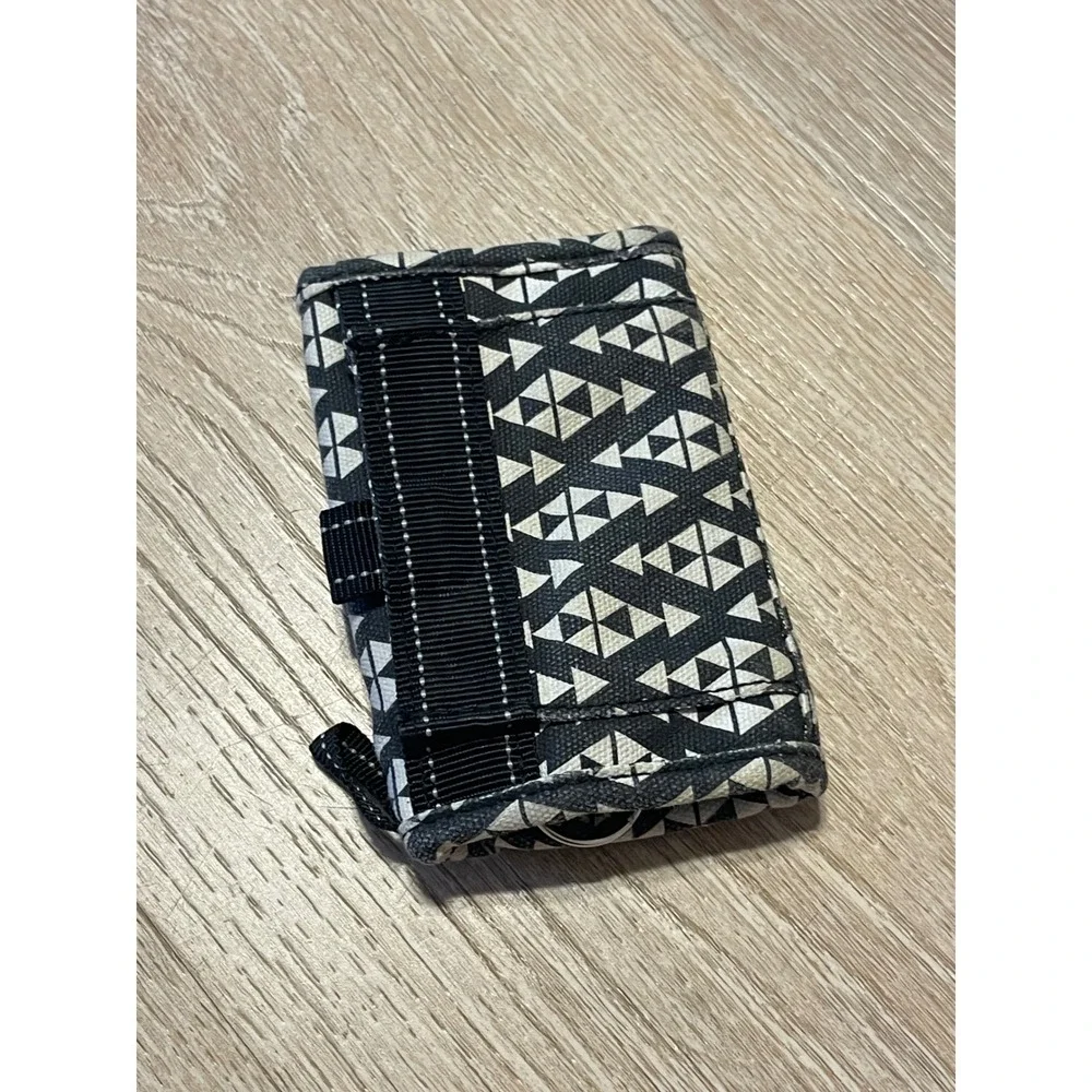 KAVU Wally Wallet Folding Static Hook Loop Unisex Black White Geometric Canvas